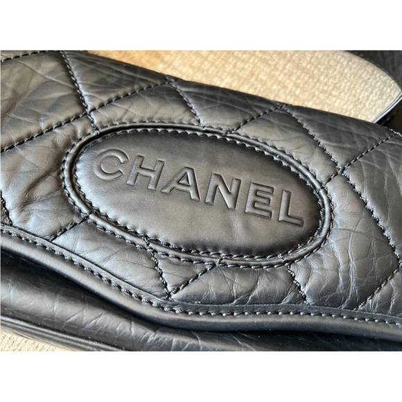Chanel Black Calfskin Quilted Shoulder Bag Silver CC Buckle Logo Flap Rare - Picture 3 of 6